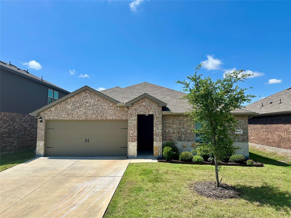 1854 Duskwood Drive Property Photo 1