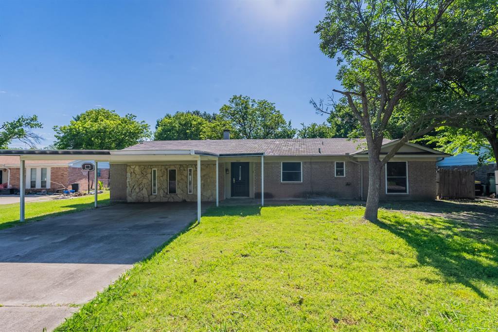 1011 John Reagan Street Property Photo