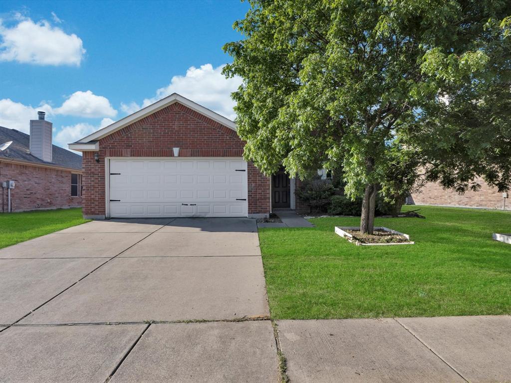3236 Yeltes Property Photo