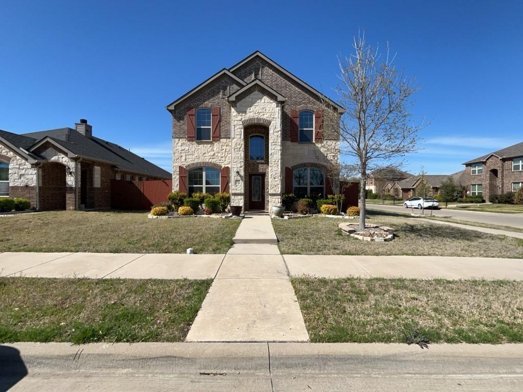 3000 Buckthorn Street Property Photo