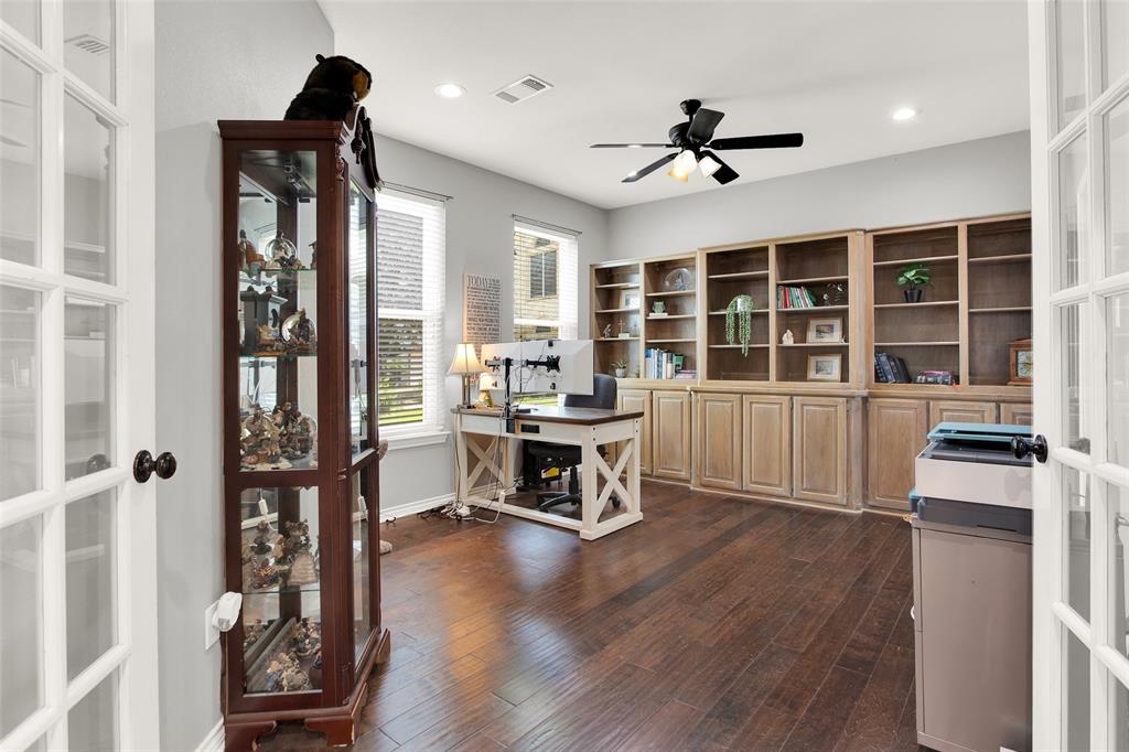 2104 Turtlecreek Property Photo 14