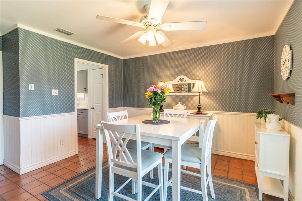 1804 Kensington Drive Property Photo 3