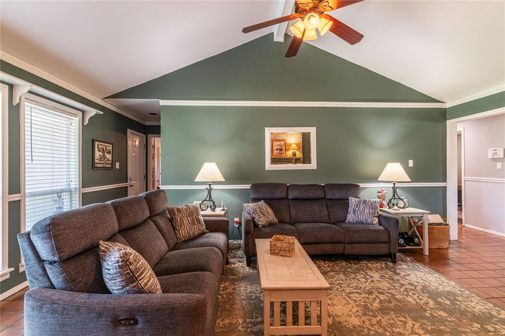 1804 Kensington Drive Property Photo 6