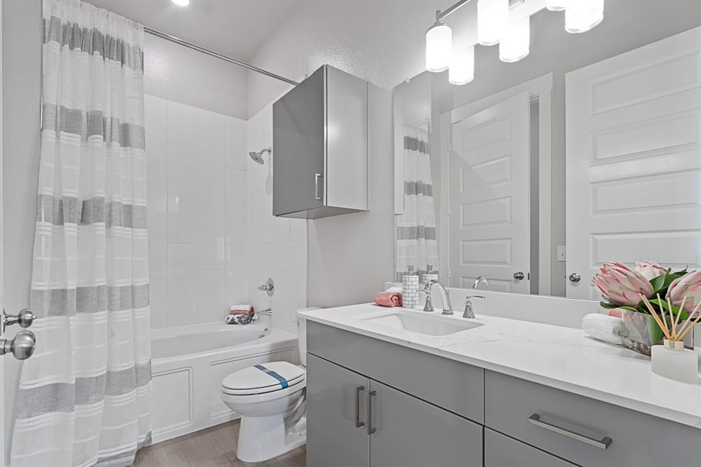 8504 Urban Property Photo 10