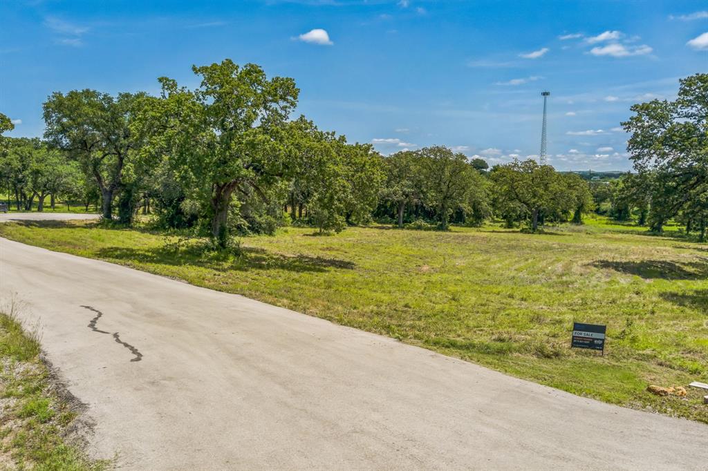 600 Nyoka Bend Property Photo 11