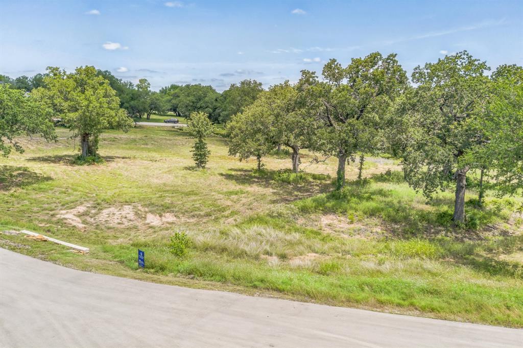 600 Nyoka Bend Property Photo 15