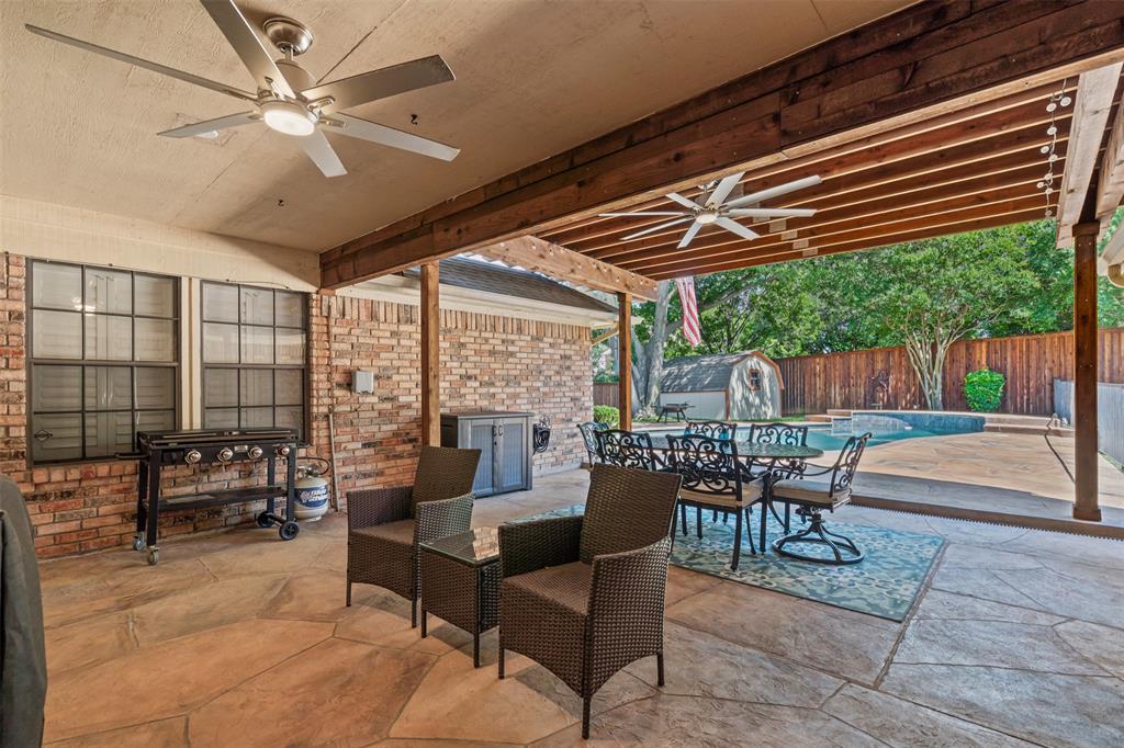 707 Hillview Drive Property Photo