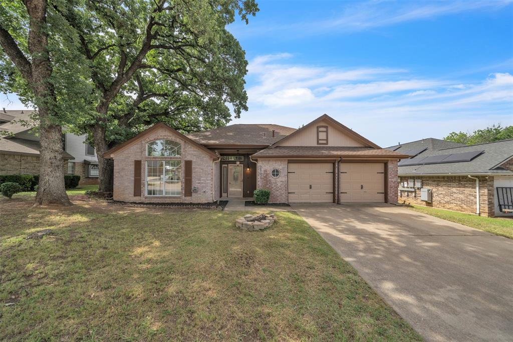 2802 Glen Ridge Drive Property Photo 1