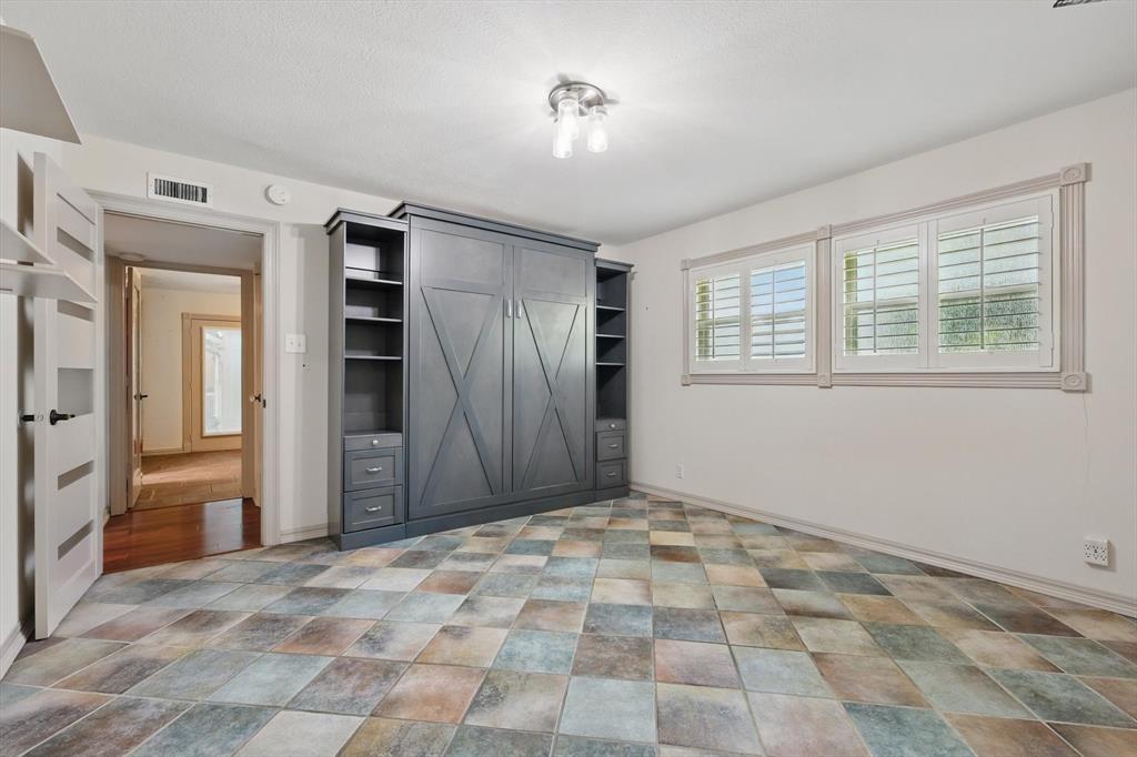 813 Melrose Drive Property Photo 16