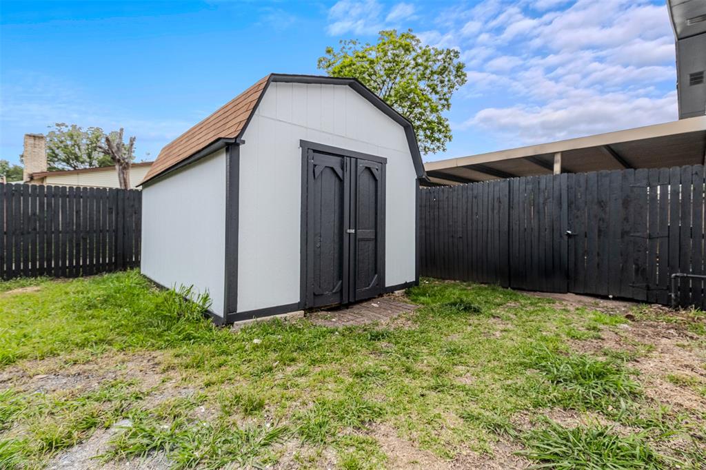 3122 Teakwood Drive Property Photo 17