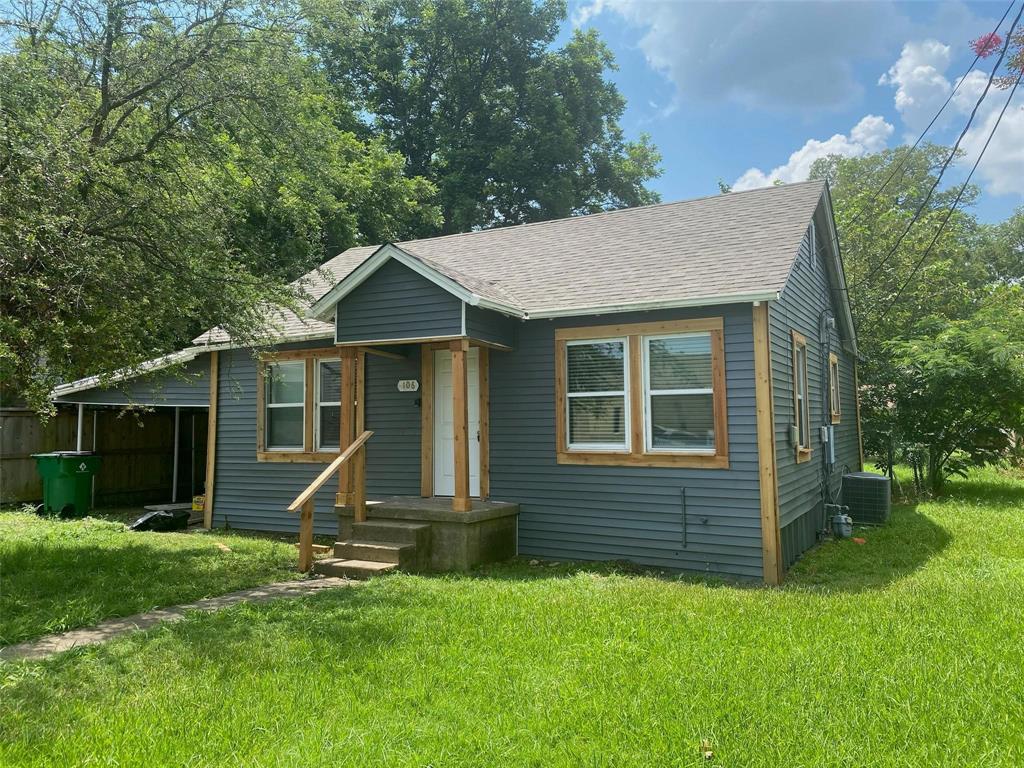 106 W Tutt Street Property Photo 1