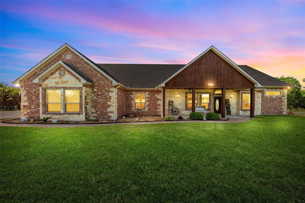 1527 Old Ranch Road Property Photo