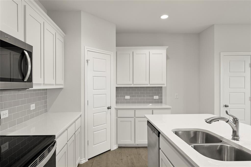 1715 Teton River Drive Property Photo 17