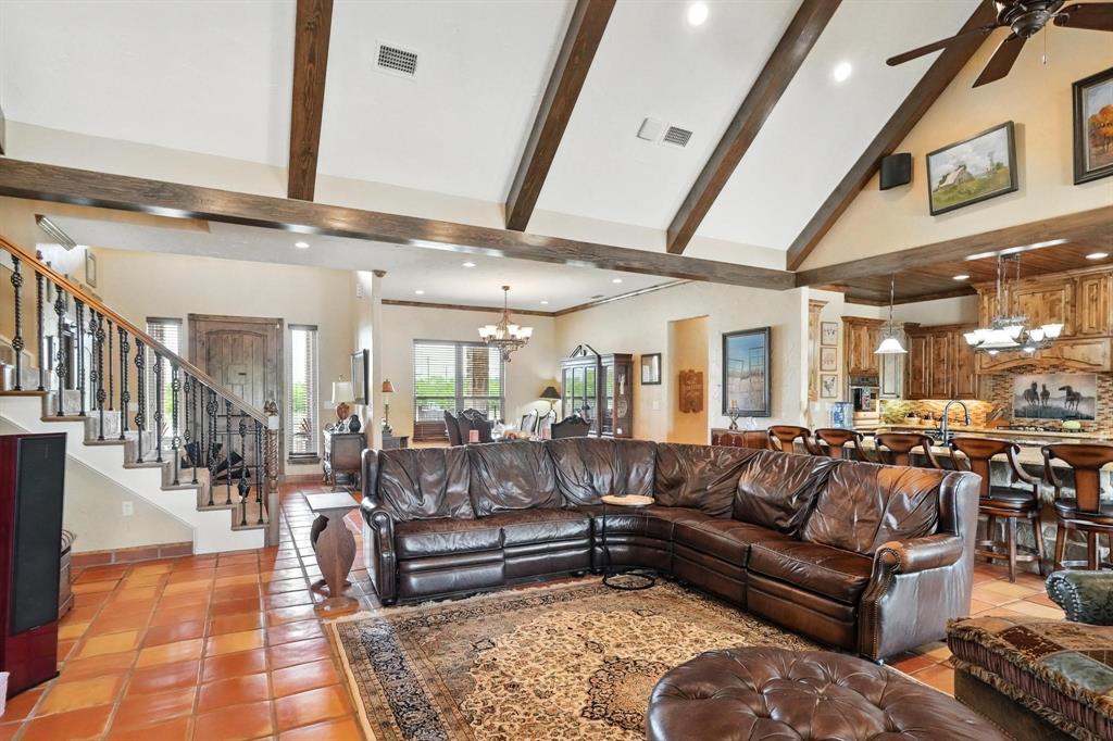 966 Bacacita Farms Road Property Photo 4