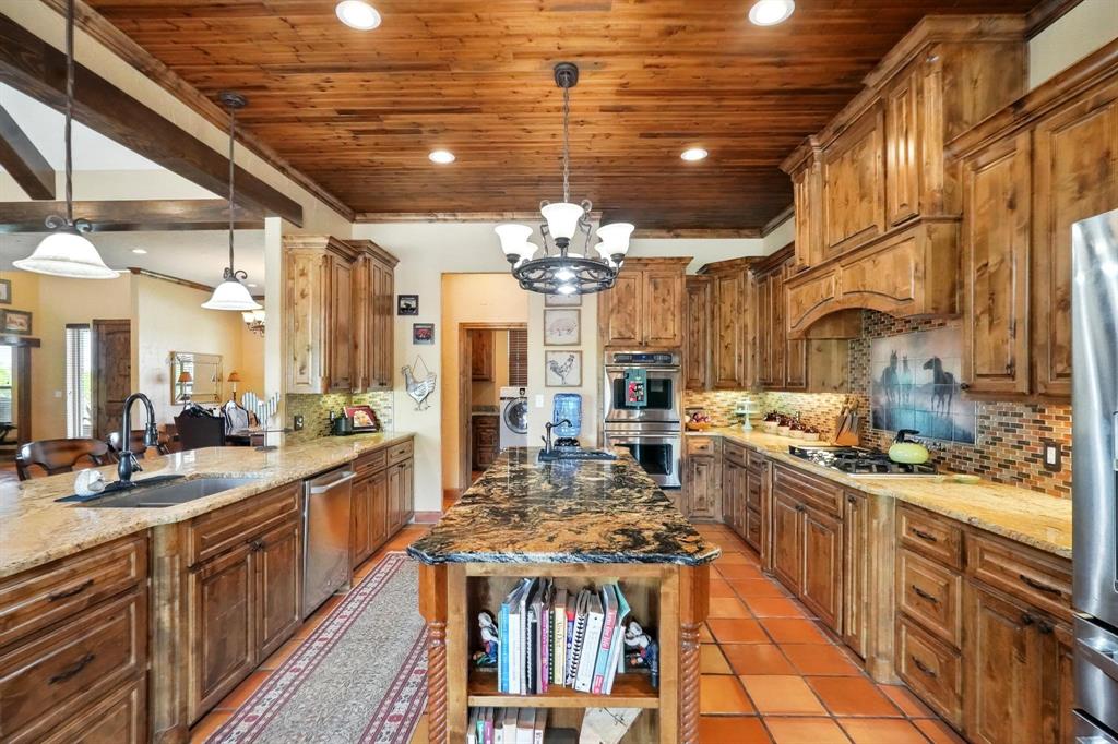 966 Bacacita Farms Road Property Photo 8