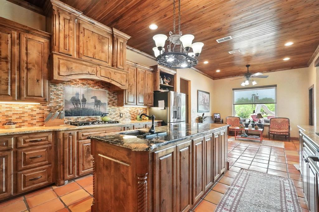 966 Bacacita Farms Road Property Photo 10