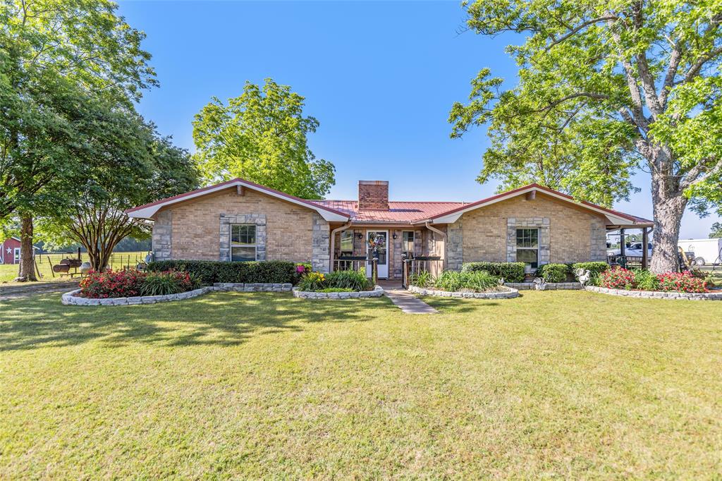 9216 Fm 195 Property Photo