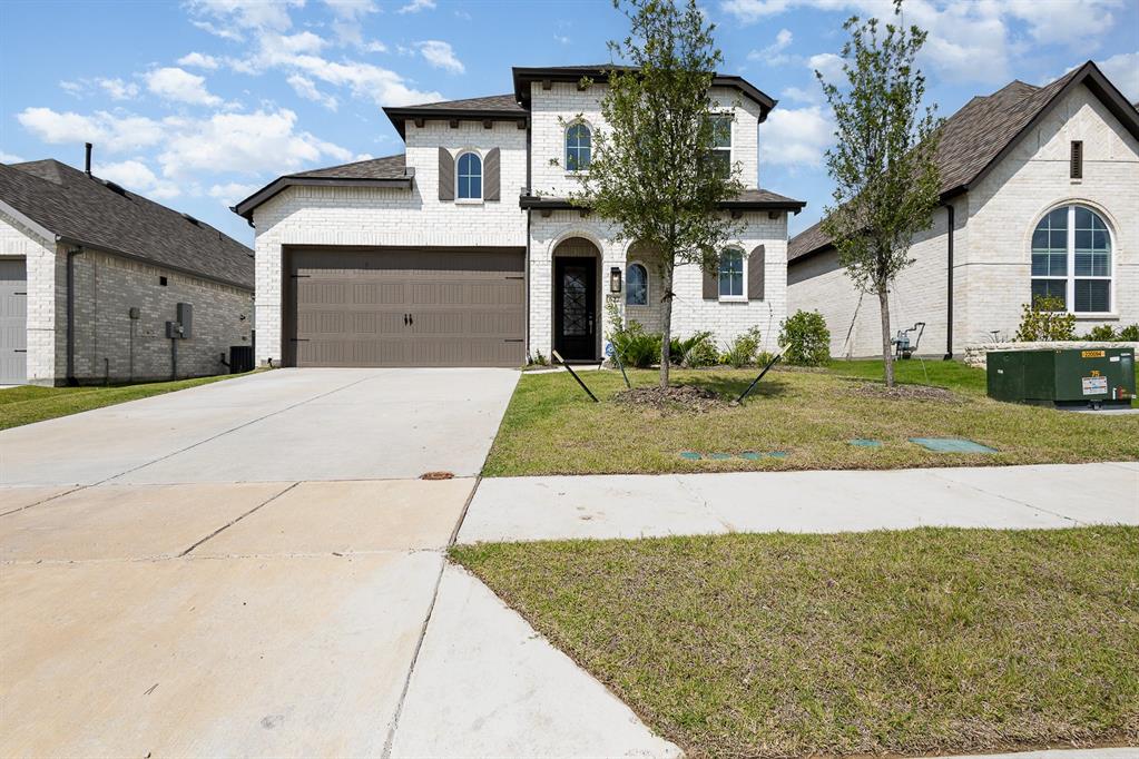 627 Brockwell Bend Property Photo 1