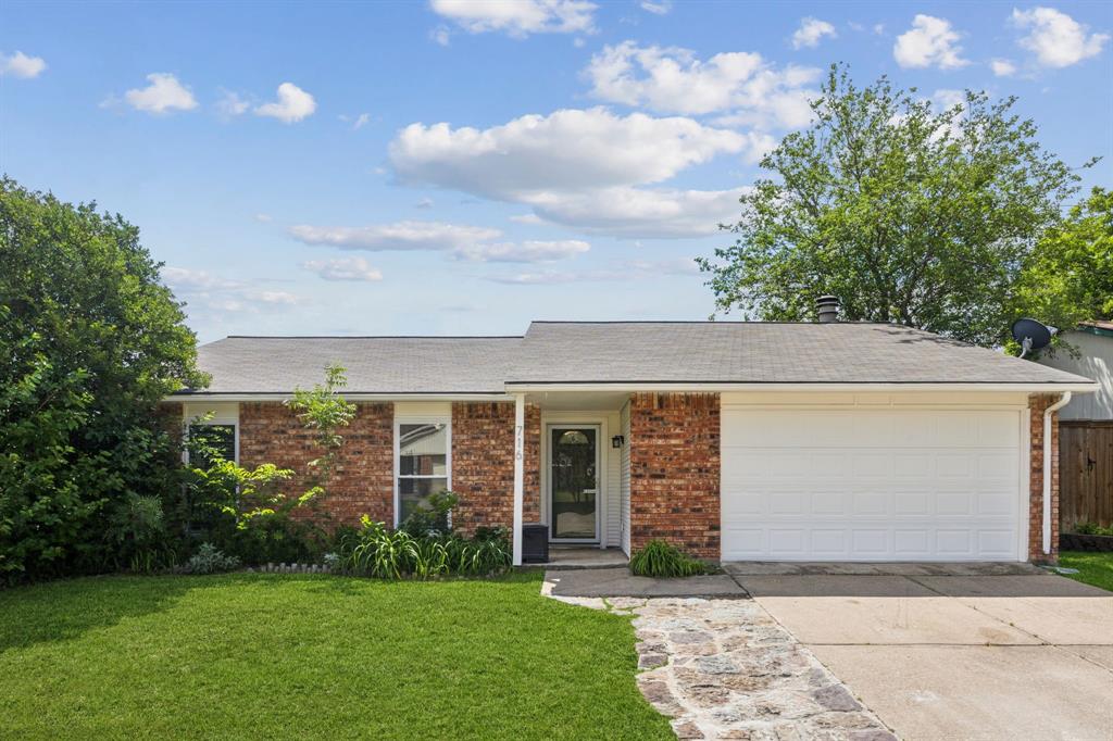 716 Roaming Road Drive Property Photo