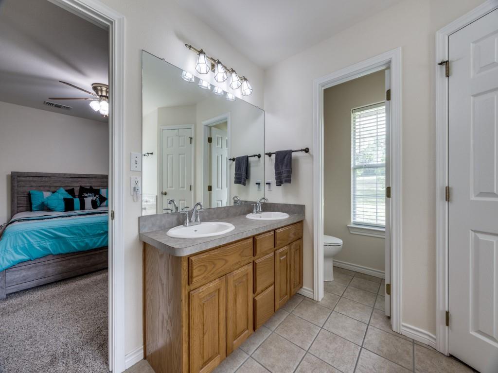 2800 Cedar Park Property Photo 12