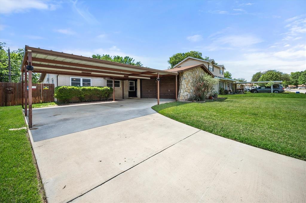 332 Thompson Drive Property Photo