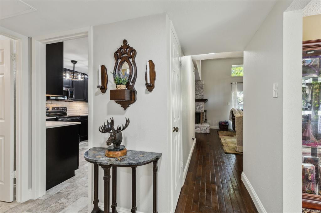 2902 Shady Lake Circle Property Photo 12