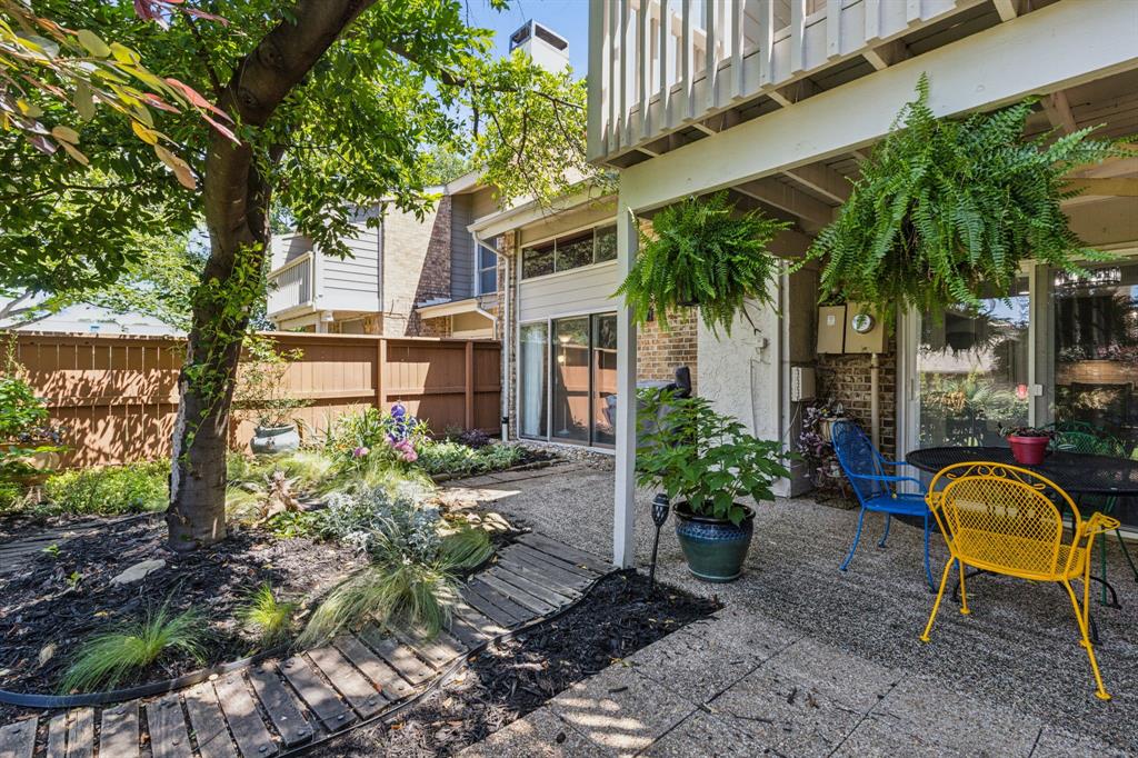 2902 Shady Lake Circle Property Photo 28