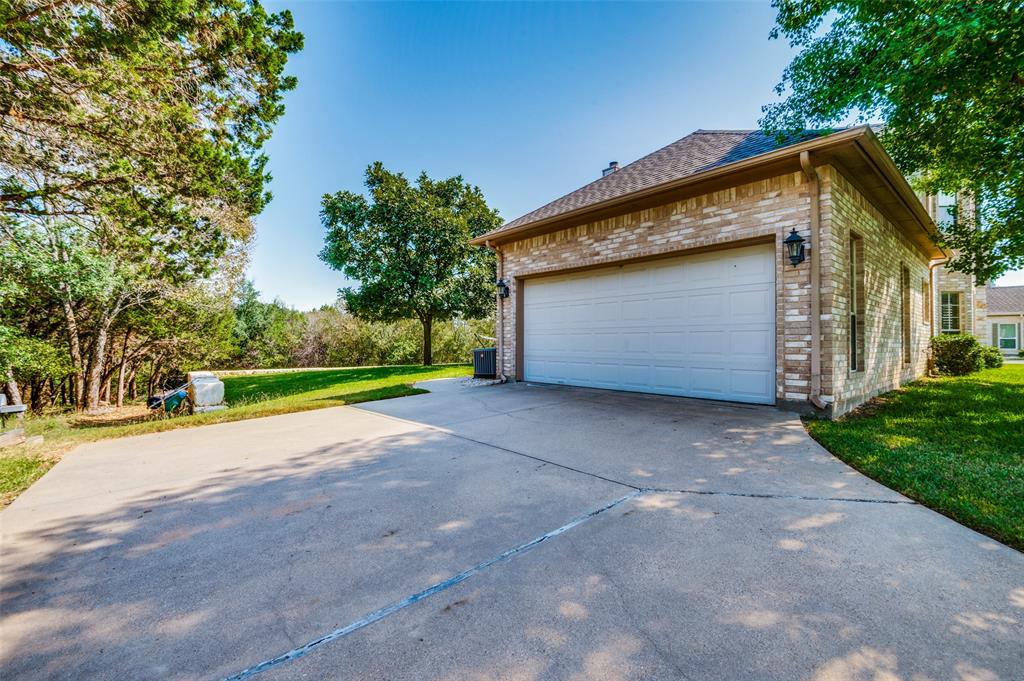 41074 Heartwood Circle Property Photo 6