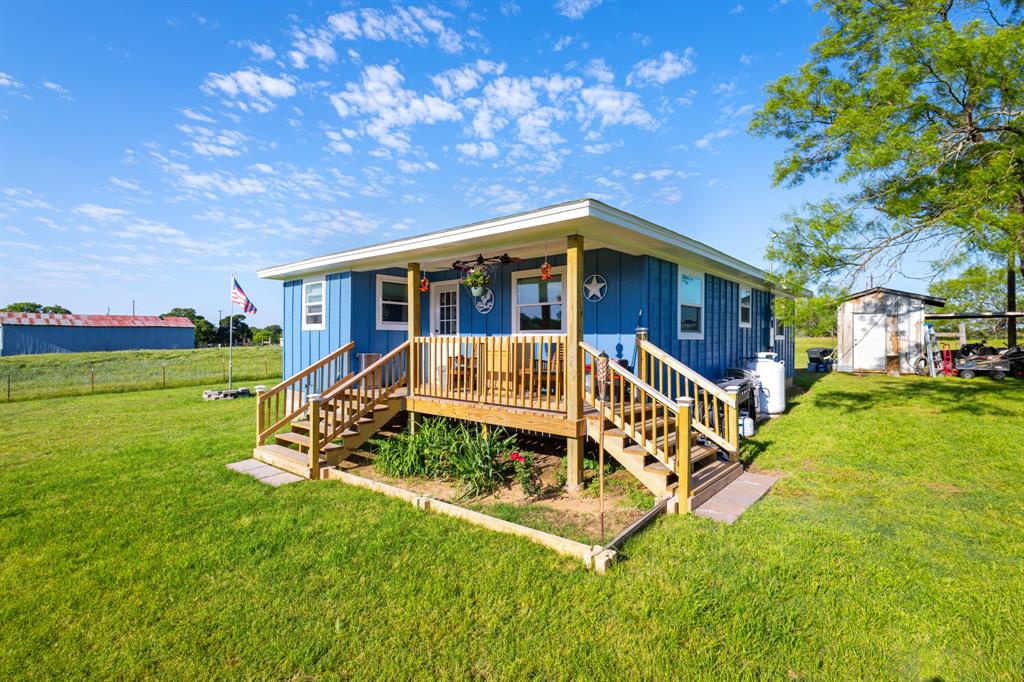 316 County Road 1590 Property Photo