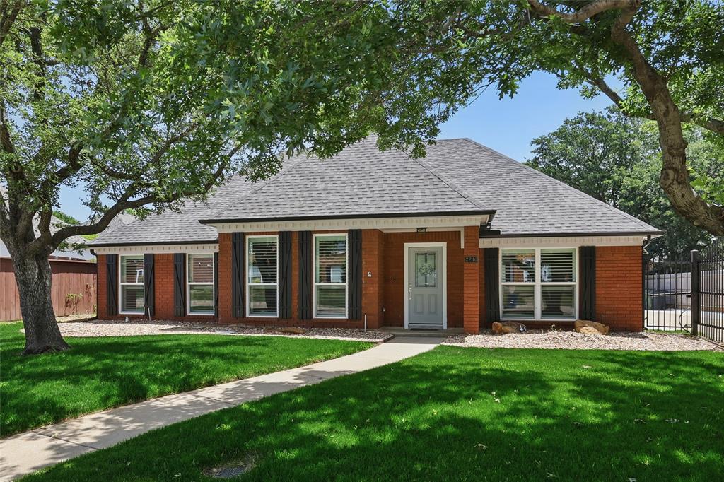 2210 Strathmore Drive Property Photo