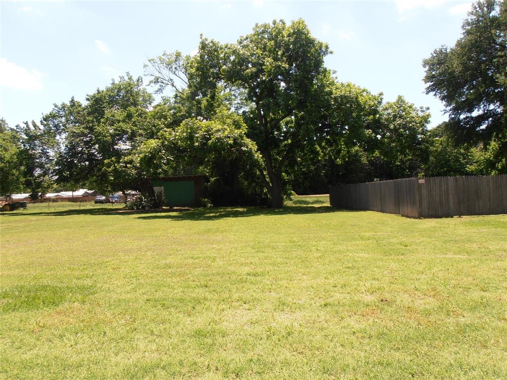 2032 Norwood Lane Property Photo 2