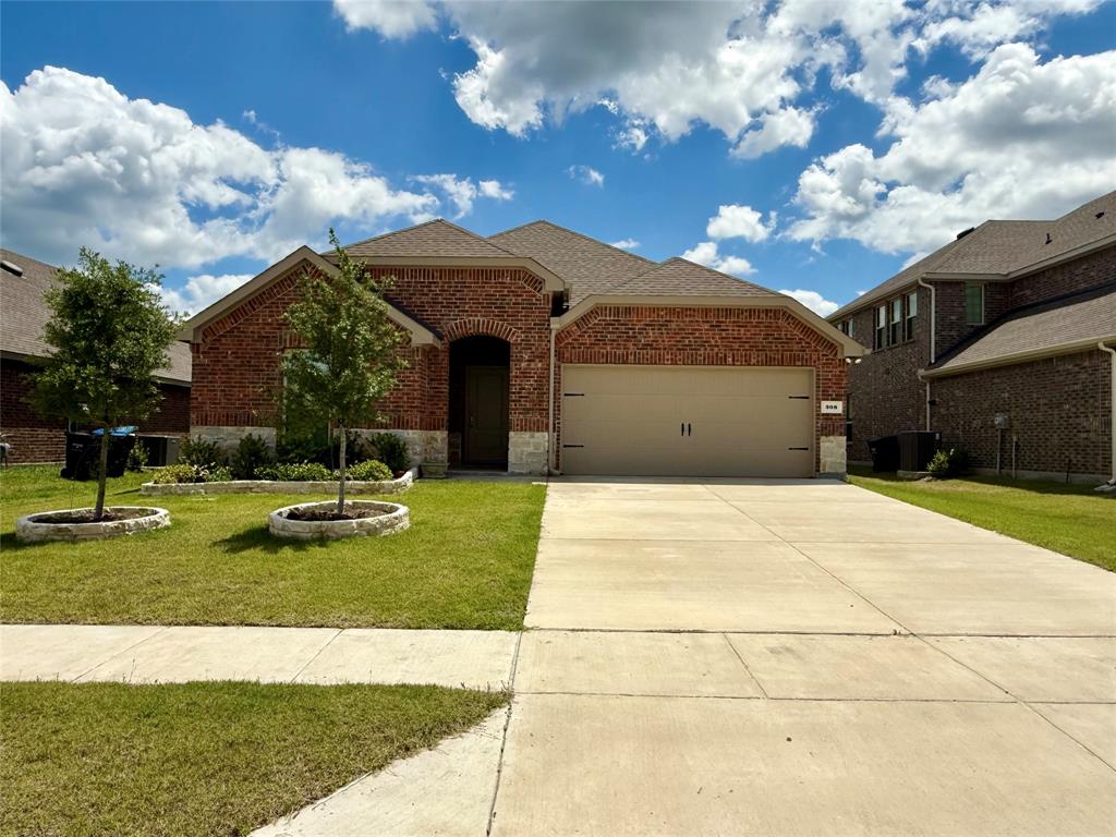 308 Warbler Way Property Photo