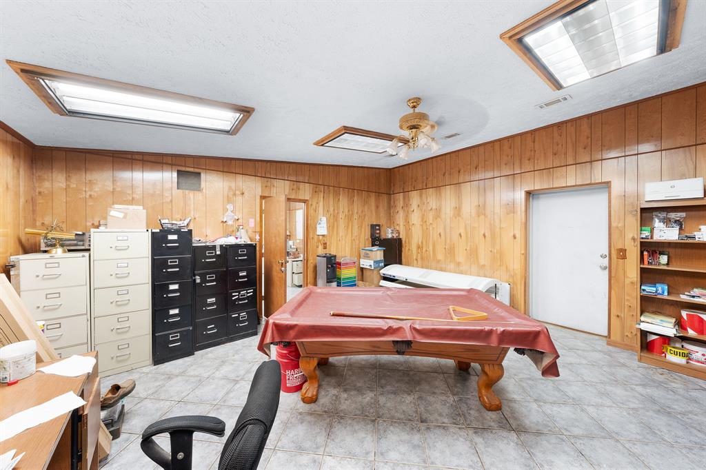20741 State Highway 155 Property Photo 17