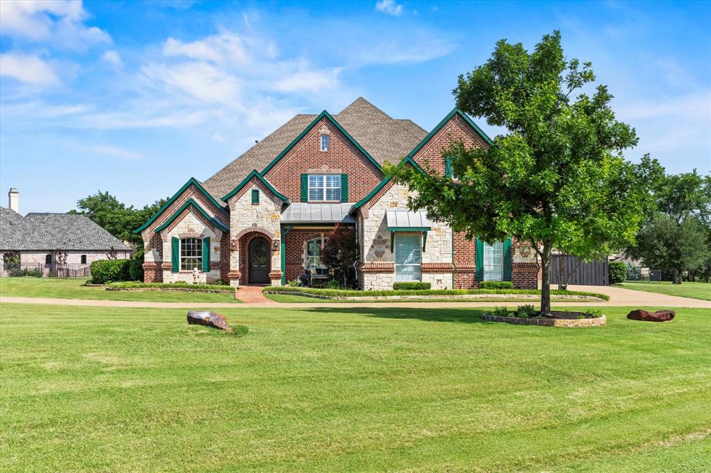 1085 Forest Bend Court Property Photo
