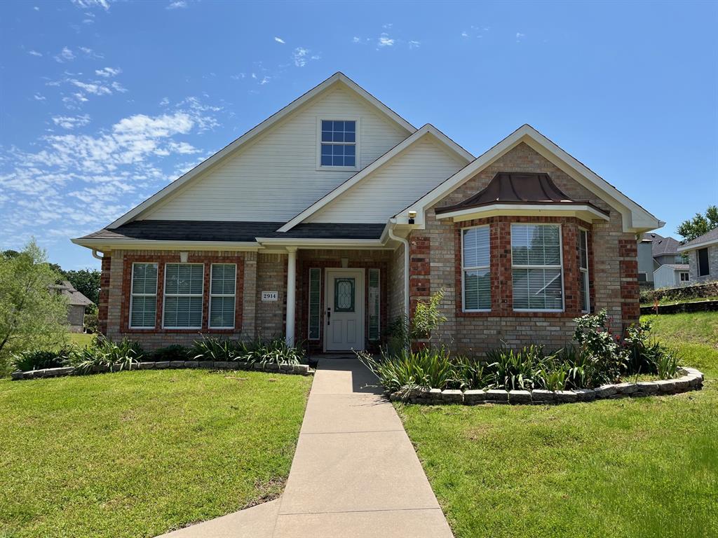 2914 Greenwood Circle Property Photo