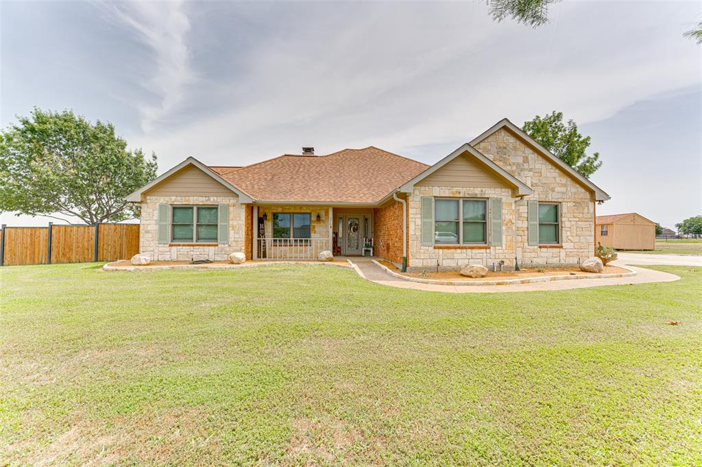 6367 Bridle Trail Property Photo 3