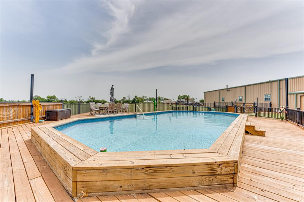 6367 Bridle Trail Property Photo 24