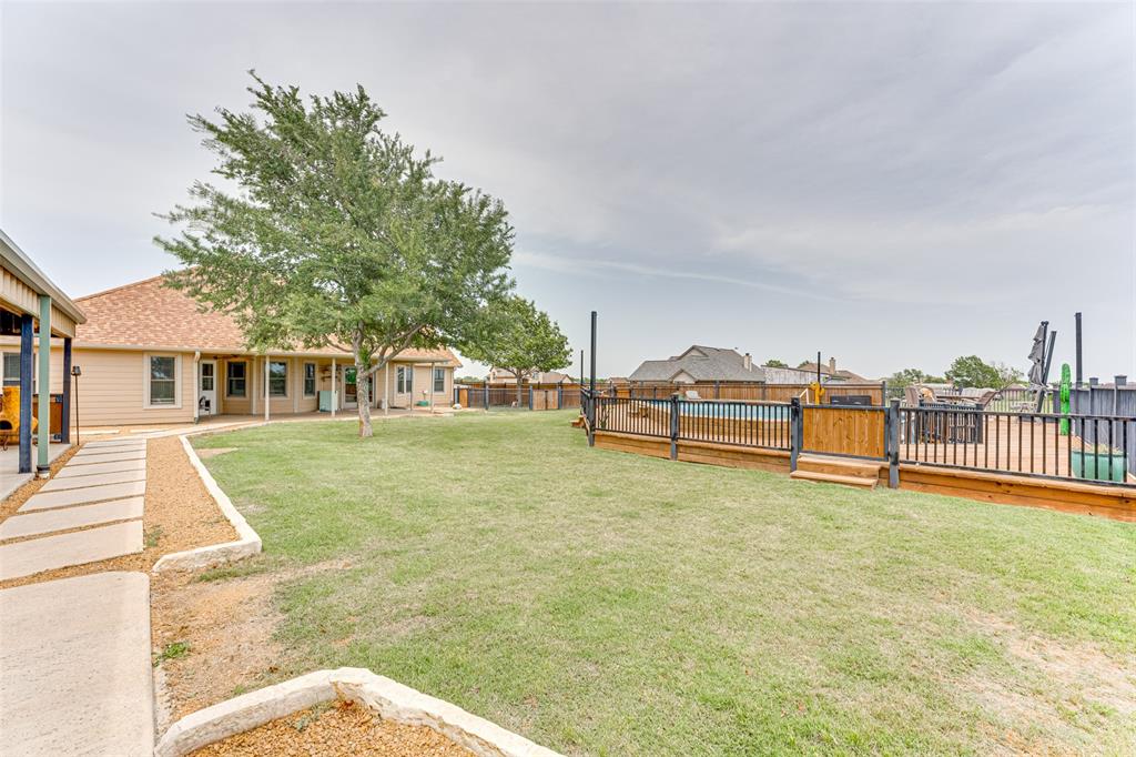 6367 Bridle Trail Property Photo 27