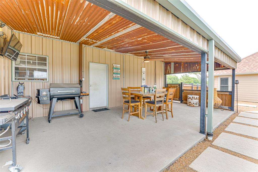 6367 Bridle Trail Property Photo 29