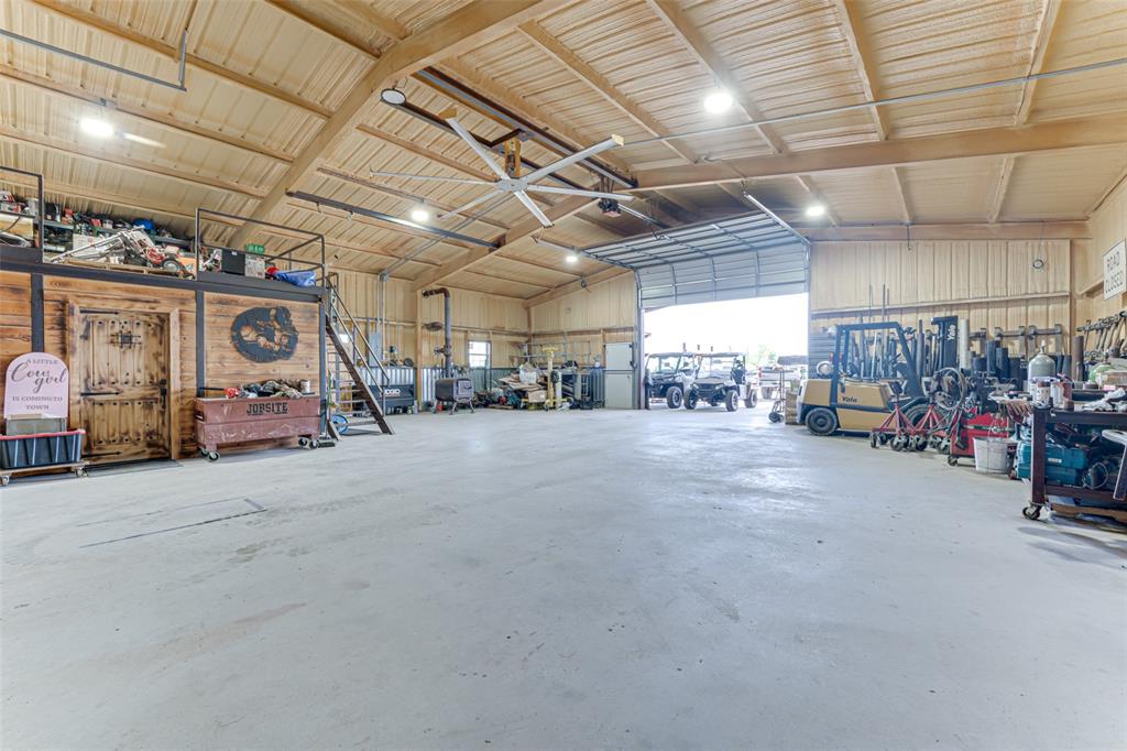 6367 Bridle Trail Property Photo 32