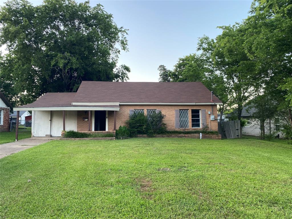413 E High Street Property Photo