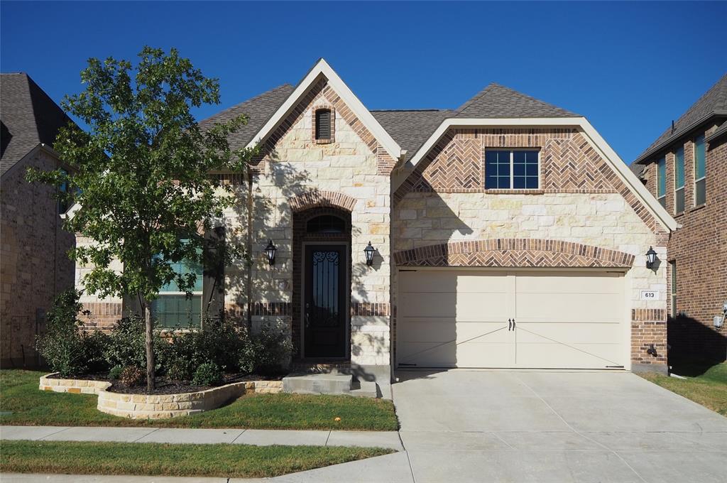 613 Blue Horizon Way Property Photo