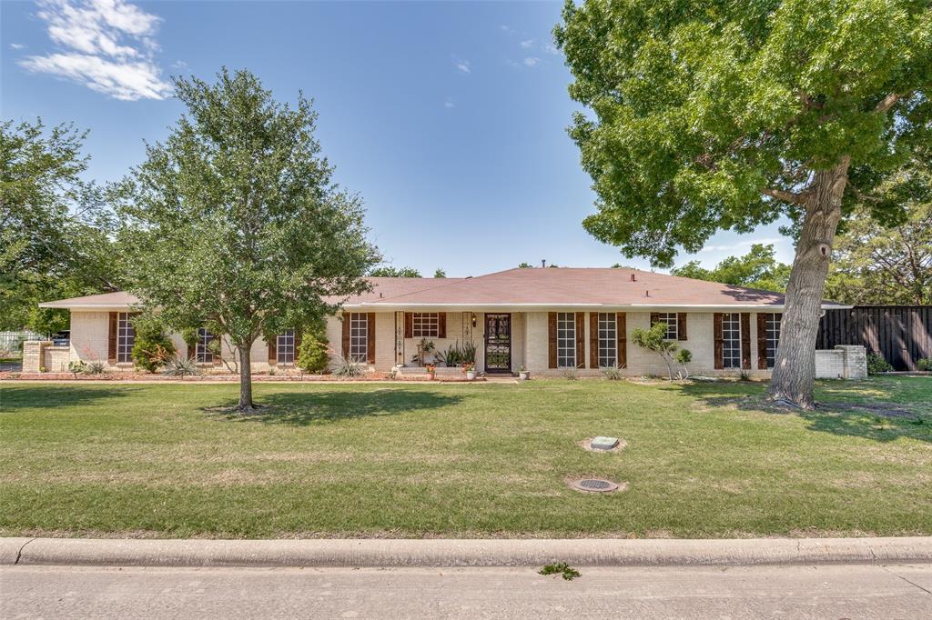 17 Michael Drive Property Photo