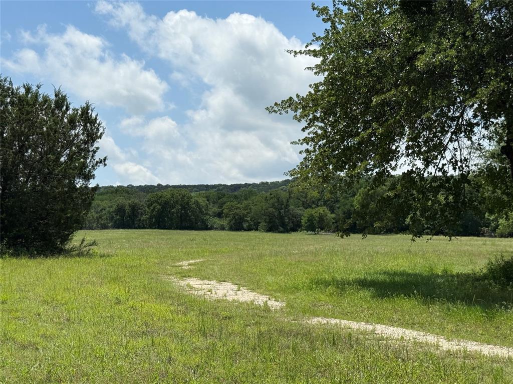 5010 Glen Rose Highway Property Photo 7