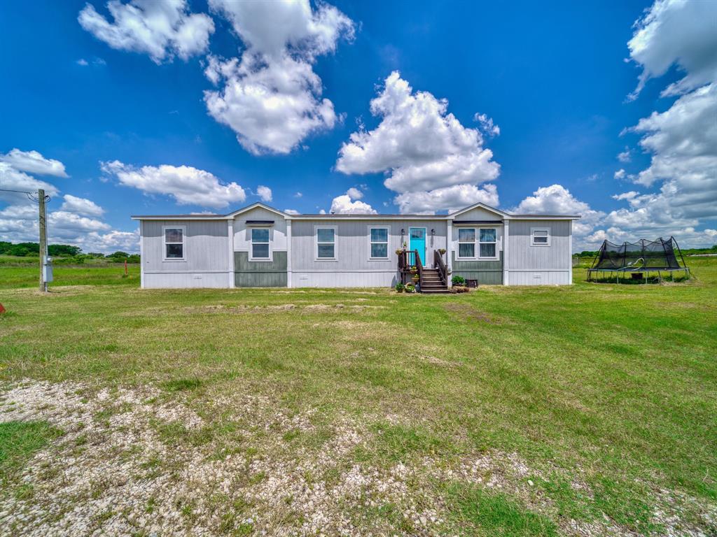 1051 Fm 934 Property Photo