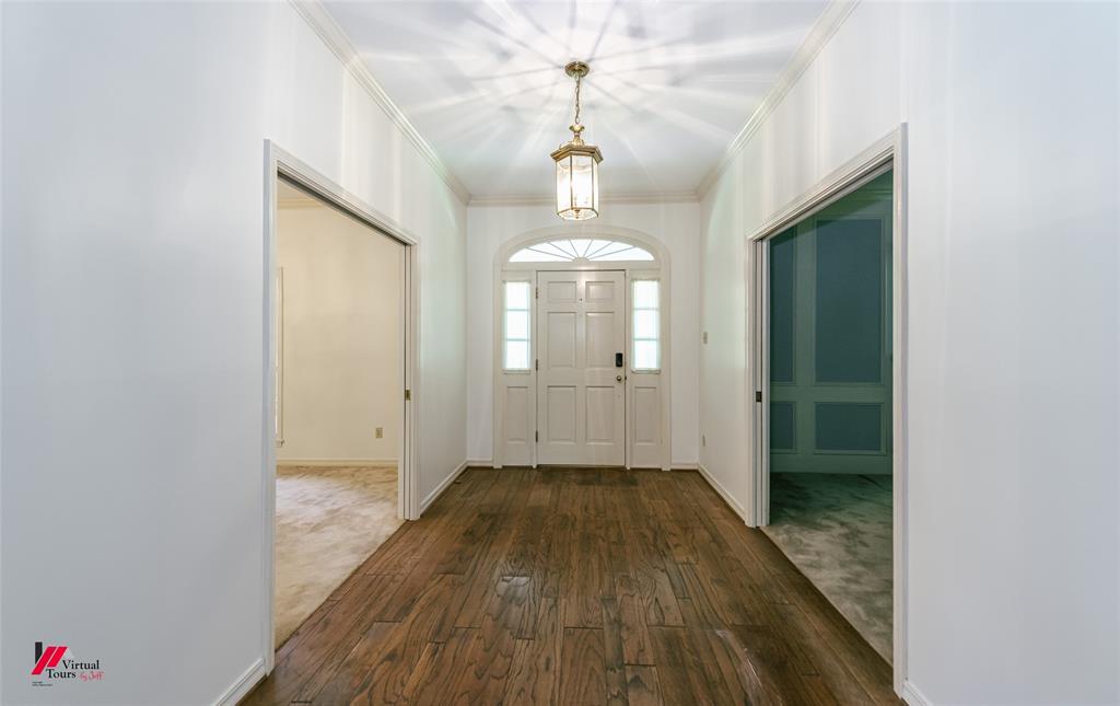 9855 Holamy Lane Property Photo 5