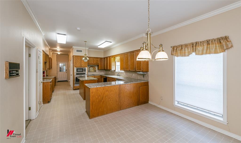 9855 Holamy Lane Property Photo 9