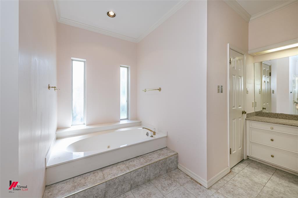 9855 Holamy Lane Property Photo 25