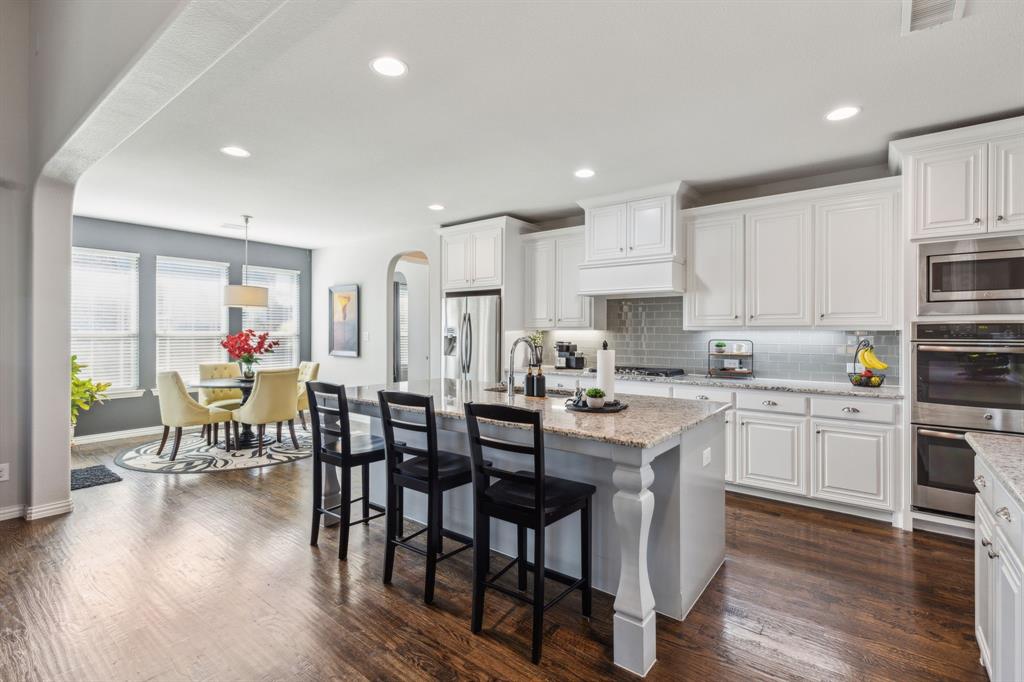 1746 Legendary Reef Way Property Photo 2