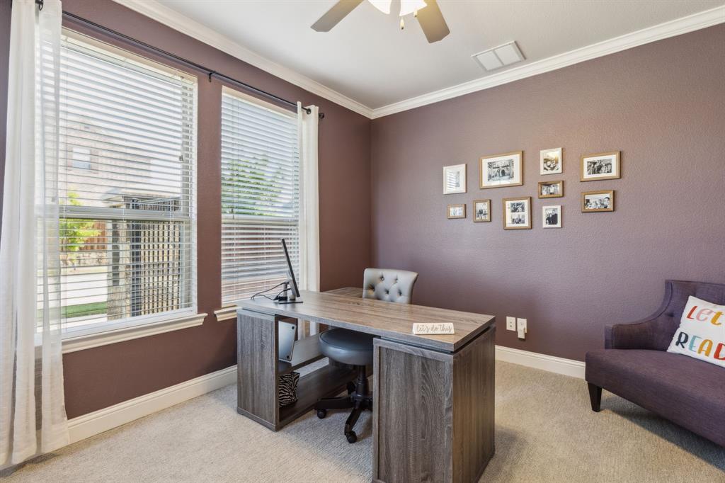 1746 Legendary Reef Way Property Photo 4